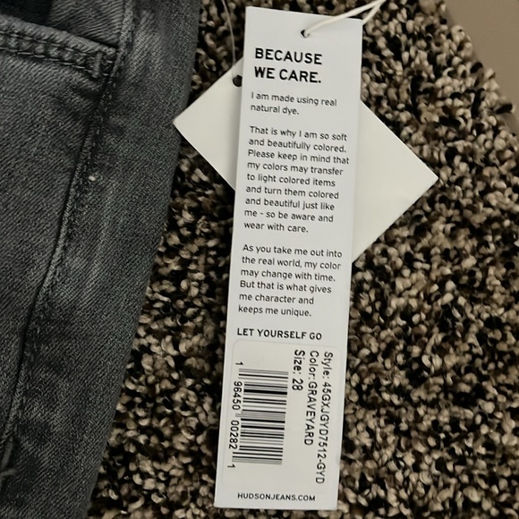 Hudson Natalie Graveyard Bootcut Crop Jean, NWT - Picture 6 of 8
